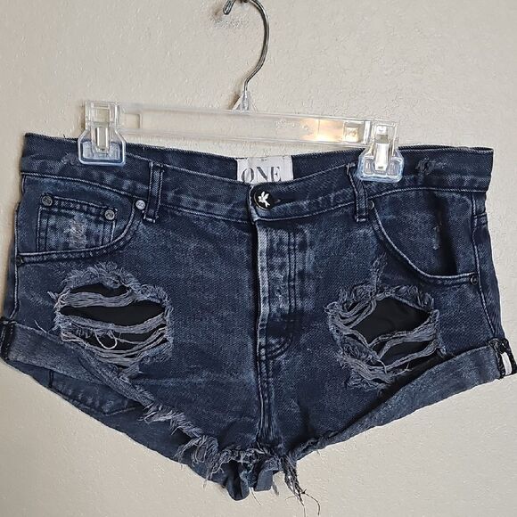 One Teaspoon 30 Bandits Black Blue Denim Shorts - Picture 1 of 12
